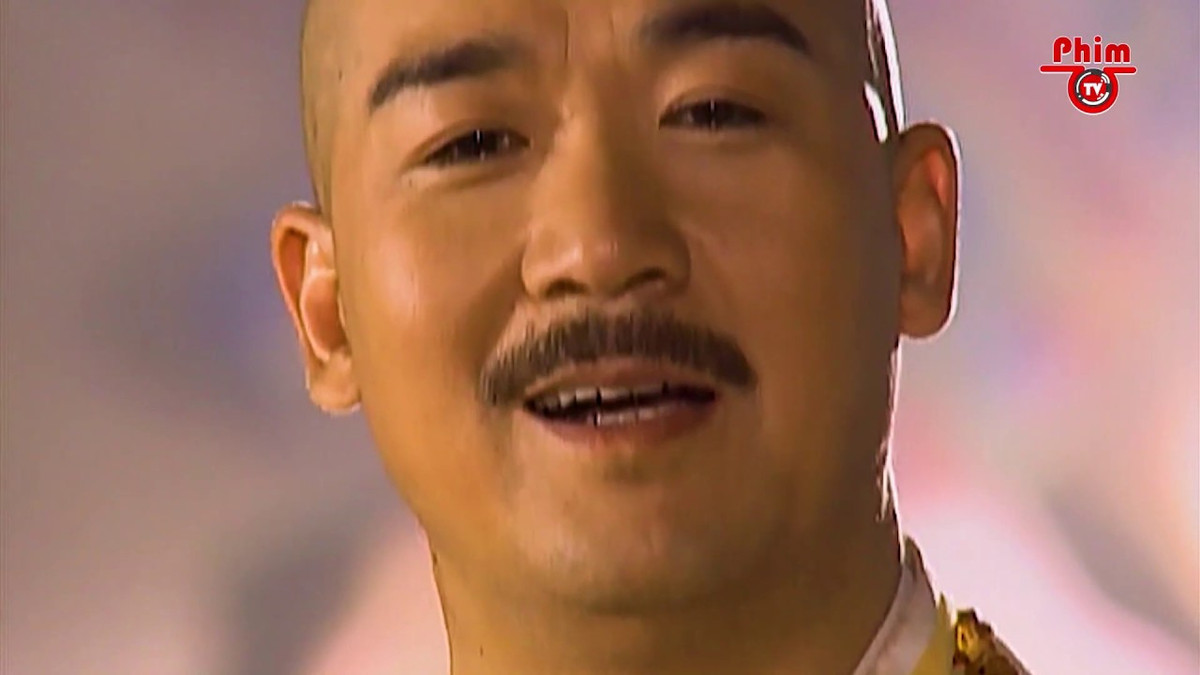 Về sau, Thành Côn và Tạ Tốn cũng có cuộc tỉ thí võ công. Kết quả, Thành Côn bị Tạ Tốn đánh mù mắt và bị phế hết võ công. Tạ Tốn vạch mặt âm mưu của Thành Côn nhưng không giết Thành Côn.