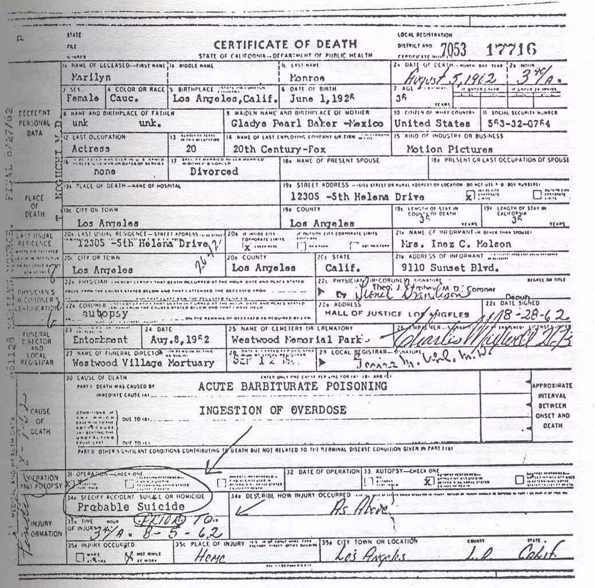 Đây là giấy chứng tử của Marilyn. Nữ diễn viên được bác sĩ pháp y kết luận tử vong vì dùng thuốc ngủ quá liều.