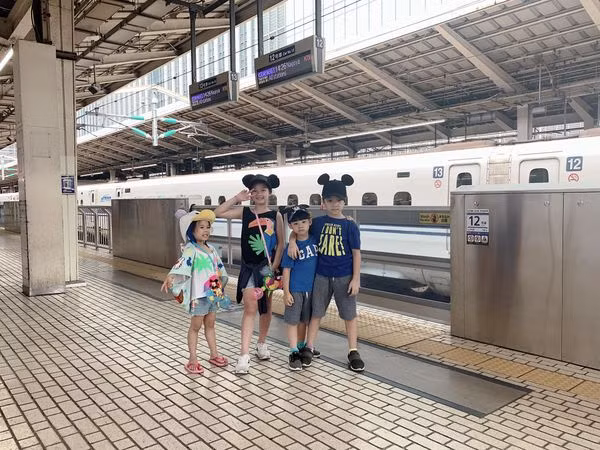 4 con nho nha Hong Dang, Dan Le 'chiem spotlight' vi qua xinh xan dang yeu-Hinh-3