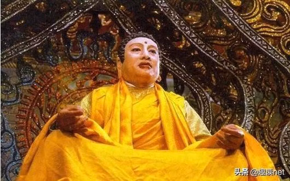 Ba là tuệ nhãn của Như Lai Phật Tổ. Trong Tây Du Ký, khi mọi binh khí bị Thanh Ngưu Tinh dùng Kim Cang Trác hút lấy mất, Ngộ Không đã đến Linh Sơn xin Như Lai Phật Tổ giúp.