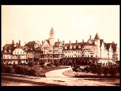 Cụ thể, chuyện bí ẩn về khách sạn Coronado gắn liền với cái chết của vị khách xinh đẹp Kate Morgan.