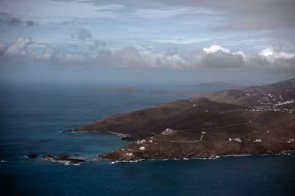 Điều này đã được thay đổi vào năm 1932 khi người dân trên quần đảo này giành được quyền công dân Mỹ. Thế nhưng, quyền bỏ phiếu của họ lại là cuộc chiến khác.