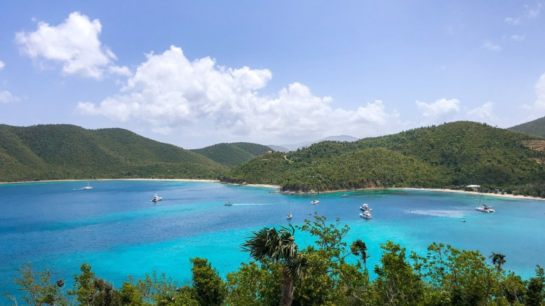 Vào năm 1920, Ngoại trưởng Mỹ cho hay cư dân trên quần đảo Virgin chỉ có thể có quốc tịch Mỹ chứ không có tư cách chính trị của công dân.