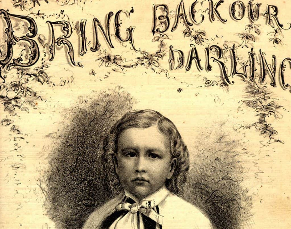 Về sau, 2 kẻ xa lạ bỏ cậu bé Walter lại tại một cửa hàng bán pháo hoa và mang người em Charley đi.