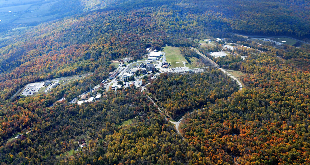 Khu tổ hợp núi Raven Rock của quân đội Mỹ nằm sâu trong ngọn núi Raven Rock, Pennsylvania là một trong những địa điểm tuyệt mật nhất thế giới.