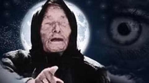 Nhà tiên tri mù Baba Vanga nổi tiếng với việc đưa ra nhiều tiên đoán về tình hình thế giới trong tương lai, bao gồm cả người ngoài hành tinh. Những dự báo của bà được nguyên thủ quốc gia, chính khách, học giả và người dân ở nhiều nước tin rằng sẽ ứng nghiệm.