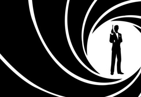 Vào ngày 6/12/1941, Trung tâm đào tạo bí mật 103 hay còn gọi Trại X chính thức đi vào hoạt động. Cơ sở huấn luyện điệp viên này được xây dựng dưới sự hợp tác của chính phủ Anh và Canada.