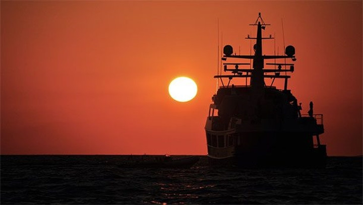 Mặc dù có những thống kê và những lời giải thích khác nhau về các hiện tượng bí ẩn này, hàng năm vẫn có khoảng 20 du thuyền và 4 máy bay mất tích ở Tam giác Bermuda./.