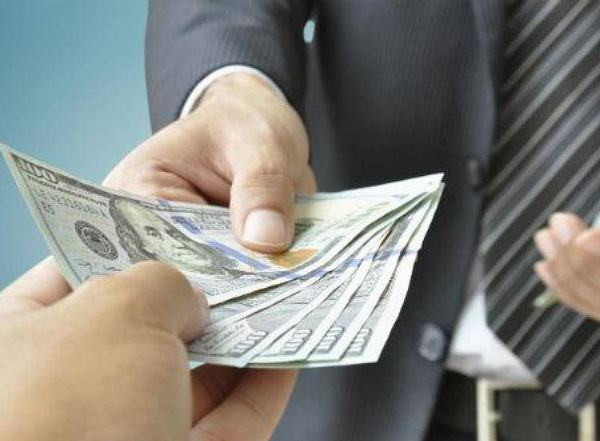 Bên cạnh đó, giấc mơ này cũng cho thấy bạn đang có cuộc sống đầy đủ và viên mãn, sẵn sàng chia sẻ cho những người xung quanh. V