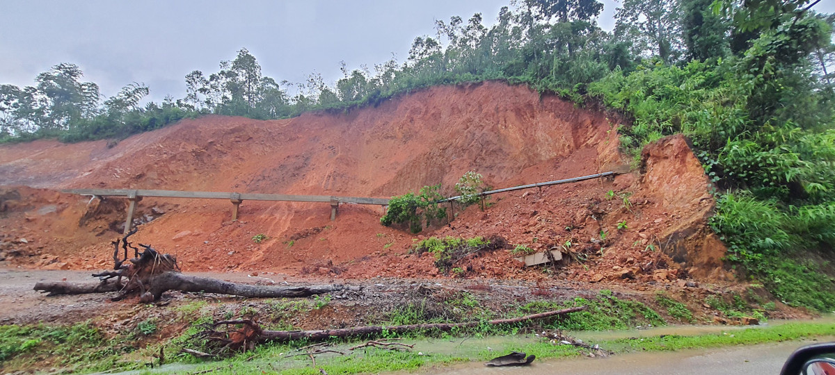 Vụ gẫy đổ mương thủy lợi ở Lạng Sơn: Có nhiều sai phạm, chuyển công an điều tra - Hình 11 Vu gay do muong thuy loi o Lang Son: Co nhieu sai pham, chuyen cong an dieu tra-Hinh-11