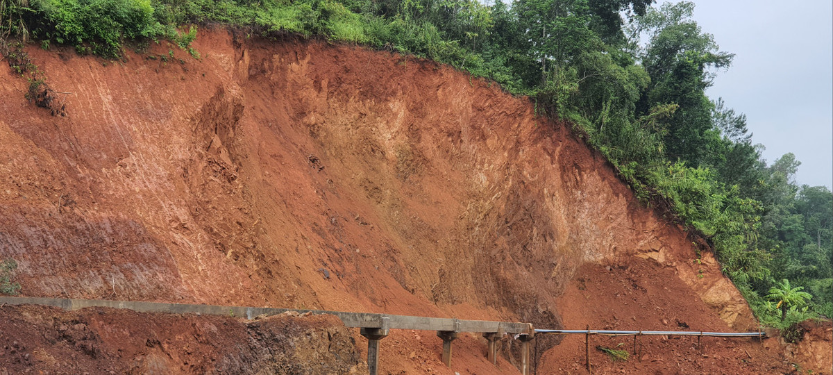 Vụ gẫy đổ mương thủy lợi ở Lạng Sơn: Có nhiều sai phạm, chuyển công an điều tra - Hình 5 Vu gay do muong thuy loi o Lang Son: Co nhieu sai pham, chuyen cong an dieu tra-Hinh-5