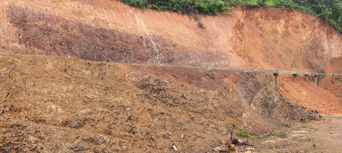 Vụ gẫy đổ mương thủy lợi ở Lạng Sơn: Có nhiều sai phạm, chuyển công an điều tra - Hình 3 Vu gay do muong thuy loi o Lang Son: Co nhieu sai pham, chuyen cong an dieu tra-Hinh-3