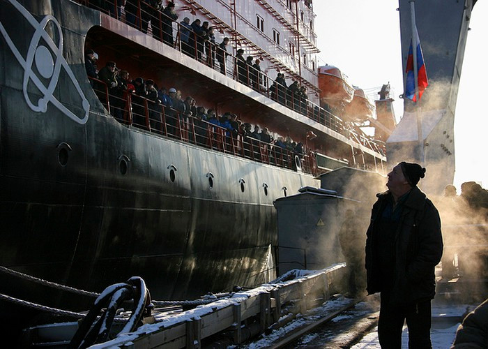 Tàu phá băng lớn nhất của Nga ngày nay và cũng là tàu phá băng lớn nhất thế giới có tên 50 Let Pobedy (tạm dịch: 50 năm chiến thắng). Nguồn ảnh: Tass.