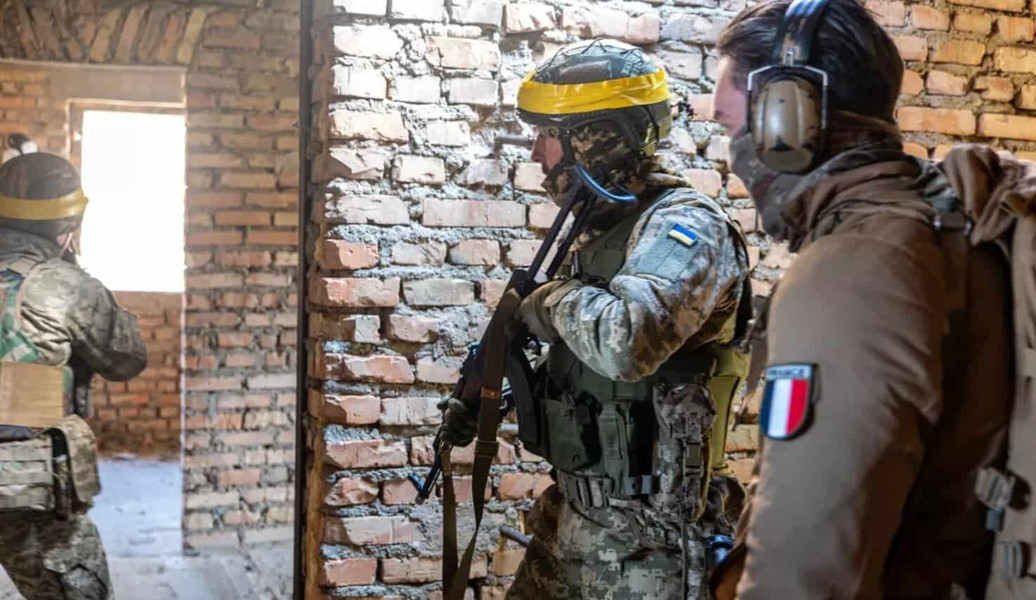 Lữ đoàn nói trên trở thành đơn vị đầu tiên được Pháp huấn luyện và trang bị đầy đủ trong khuôn khổ sứ mệnh hỗ trợ quân sự của Liên minh châu Âu dành cho Lực lượng vũ trang Ukraine.