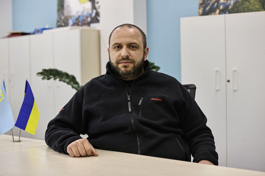 Thông tin nói trên đã được Bộ trưởng Quốc phòng Ukraine - ông Rustem Umerov công bố trong một cuộc họp báo.