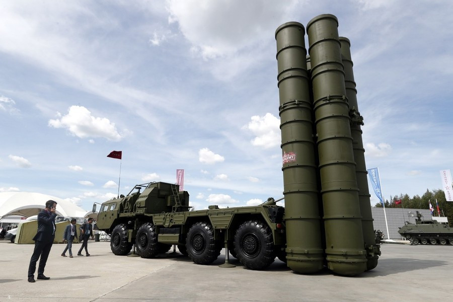 Hệ thống phòng không S-400 Iran bất ngờ 'khóa cứng' F-35 Israel - Hình 6 He thong phong khong S-400 Iran bat ngo 'khoa cung' F-35 Israel-Hinh-6