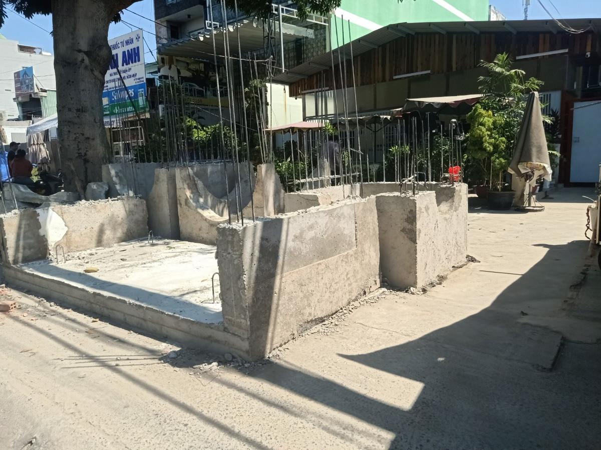 TP. HCM: “Duong Duong Quang Ham mo rong” thi cong thieu an toan?-Hinh-5