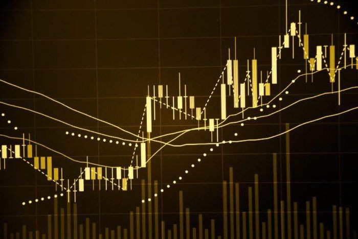 Gia vang hom nay 9/5: Tang manh nhat trong 4 thang