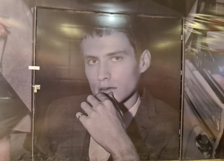 Mặt bằng trung tâm thương mại ế ẩm, chờ khách thuê.