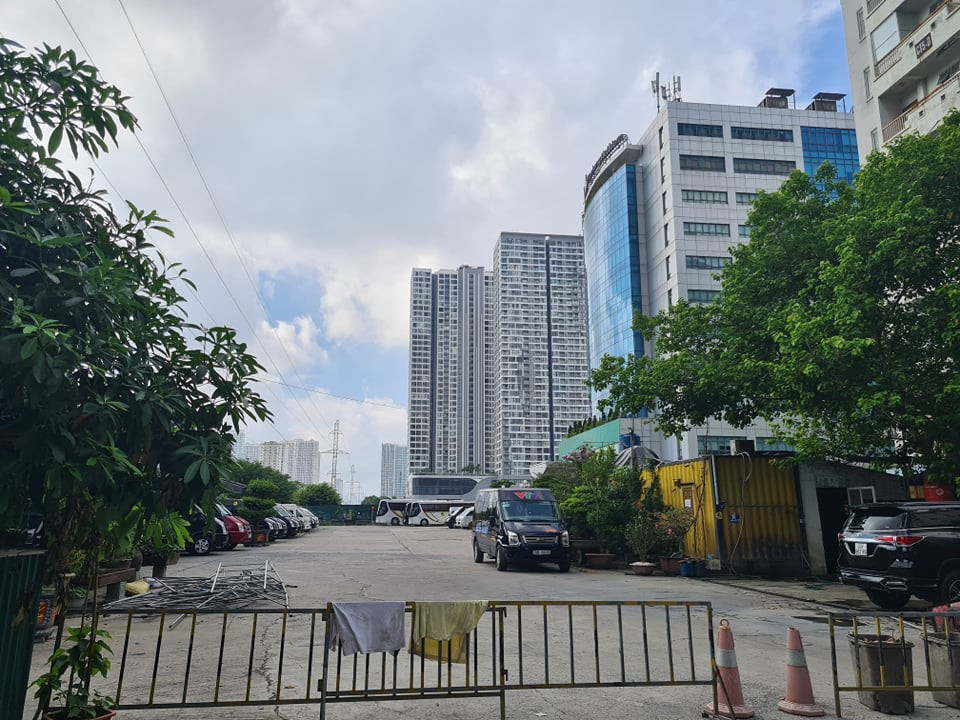 Vi sao phuong Me Tri chua cuong che cong trinh vi pham cua Cty CP Beepro?