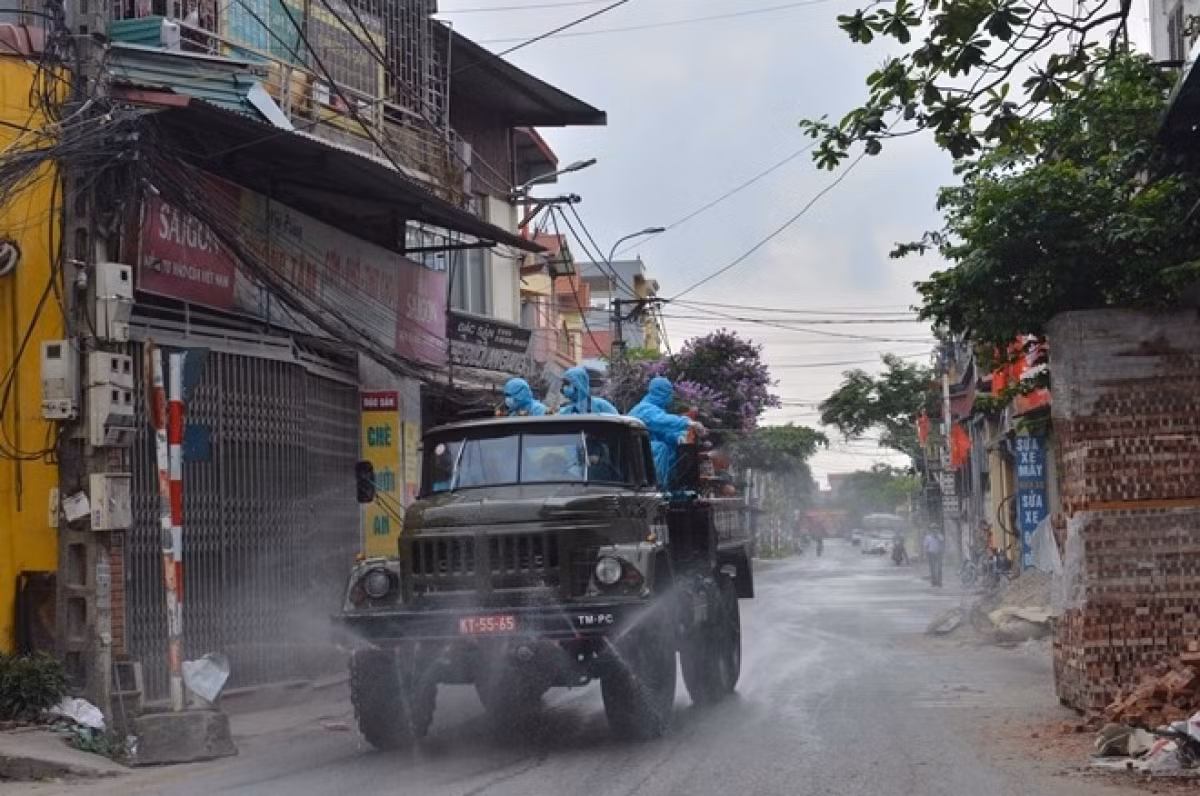 Cong an dieu tra vu BN 3092 o Ha Noi khong khai bao y te