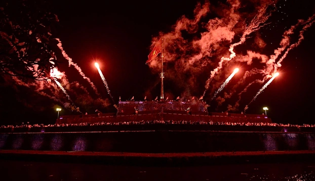 Hoãn bắn hỏa pháo súng thần công lần 3 tại Kỳ đài Huế Hoan ban hoa phao sung than cong lan 3 tai Ky dai Hue