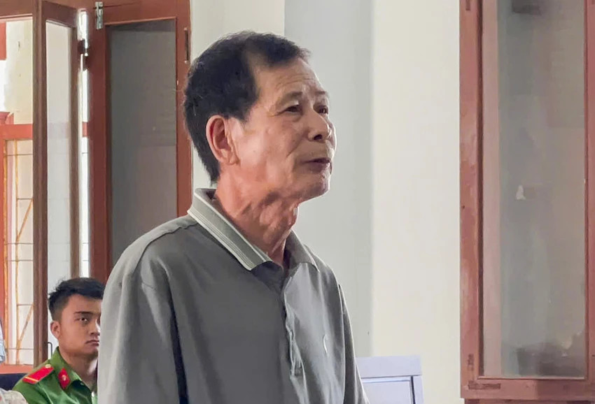 Đâm bạn nhậu thủng ruột, người đàn ông lĩnh 9 năm tù Dam ban nhau thung ruot, nguoi dan ong linh 9 nam tu