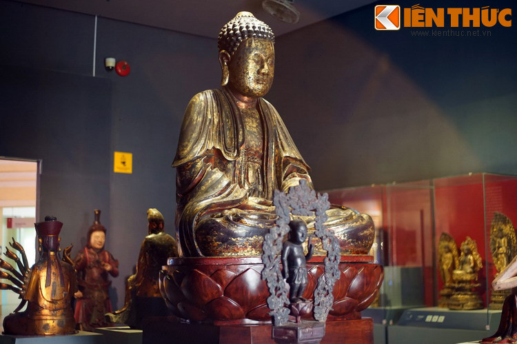 Ngược dòng thời gian, theo các sử liệu, chùa Khải Tường được Thiền sư Phật Ý - Linh Nhạc phái Lâm Tế lập năm 1744. Ban đầu nơi đây chỉ là một am lá, đến năm 1752 mới được tu bổ thành chùa.