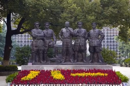 Ngày nay, hai chữ "Bát Nhất" vẫn được gắn liền với Quân đội Trung Quốc như một cách những thế hệ binh lính sau này tưởng nhớ về sự quả cảm của những người lính Trung Quốc đầu tiên dám đứng lên chống lại thế lực mạnh hơn mình nhiều lần. Nguồn ảnh: 123RF.