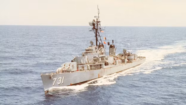 Bắt đầu diễn ra từ ngày 1/8/1964 khi khu trục hạm Maddox mang số hiệu 731 tiến qua khu vực Đèo Nga, Hòn Ngư và chính thức tiến vào vùng biển Việt Nam, lực lượng Hải quân Việt Nam gồm các đội tàu phóng lôi đã trực tiếp tiến ra nghênh chiến khi USS Maddox tiến đến vùng biển Thanh Hóa. Nguồn ảnh: History.