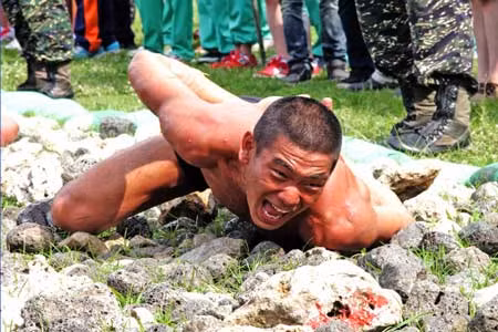 Con đường này là thử thách cuối cùng trước khi những binh lính Đặc nhiệm Đài Loan được chứng nhận tốt nghiệp. Có thể thấy, so với những bài tập của các đội quân mạnh bậc nhất thế giới, "Đường đến Thiên Đàng" cũng không hề dễ dàng một chút nào. Nguồn ảnh: OD.