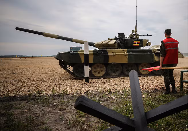 Các đội thi còn lại đến với giải thi đấu Tank Biathlon chỉ với mục đích học tập, cọ sát và được tiếp cận với những chiếc xe tăng chủ lực mới nhất, hiện đại nhất của các nước tham gia. Nguồn ảnh: Tass.