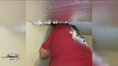 Ta hoa phat hien tran khong lo lam to, song trong nha nhieu nam