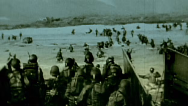 Vào ngày 6/6/1944, phía Đồng Minh đã tung vào bãi biển Normandy 156.000 quân vào cuộc đổ bộ lớn nhất trong lịch sử chiến tranh của nhân loại mang tên mã "Chiến dịch Neptune" sau này được biết tới với cái tên cuộc đổ bộ Normandy. Nguồn ảnh: History.