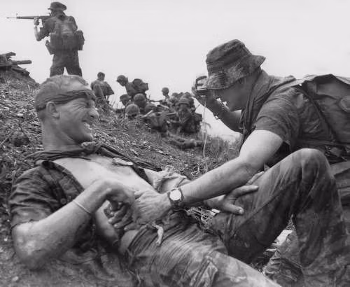 Bang California là nơi chịu thiệt hại về người nhiều nhất cả nước Mỹ trong Chiến tranh Việt Nam với số lượng lính Mỹ thiệt mạng có quê California lên tới 5.575 người, nhiều nhất trong số 54 bang của Mỹ. Nguồn ảnh: Pinterest.