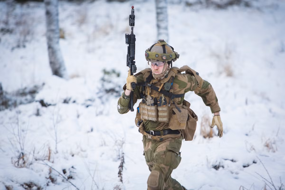 Thời gian thực hiện nghĩa vụ quân sự bắt buộc ở Nauy là 19 tháng. Nguồn ảnh: Chosul.