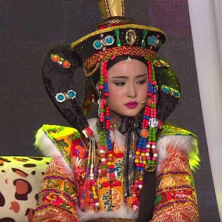 Hiện tại, trang cá nhân của Duy đang sở hữu khoảng hơn 20 nghìn người theo dõi. Mỗi bức ảnh giả gái của Duy nhận được hàng nghìn lượt thích và khen ngợi của khán giả. Có một sự thật khá thú vị đó là, khi Duy đăng ảnh thực thì lượng người like lại kém hẳn so với lúc chàng trai hóa trang thành nữ. Đa phần mọi người nhận xét, Thái Duy làm con gái thì sẽ là mỹ nhân, quay trở về làm nam thì ngoại hình lại không hề nổi bật.