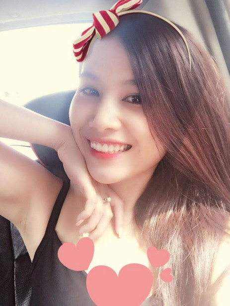 Bà mẹ 3 con khoe vẻ trẻ trung, dễ thương không kém các hot girl. Ảnh trong bài: Facebook nhân vật.