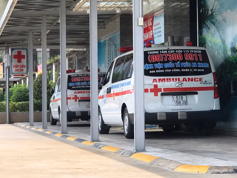 Theo nguồn tin của PV Kiến Thức, trước khi bệnh viện Phúc An Khang đóng cửa, chủ đầu tư đã gửi công văn đến Bộ Y tế, Sở Y tế TP HCM, Trung tâm cấp cứu 115 (BV là đơn vị cấp cứu vệ tinh của Trung tâm cấp cứu 115) và các cơ quan chức năng khác, thông báo về việc bệnh viện tạm ngừng hoạt động.