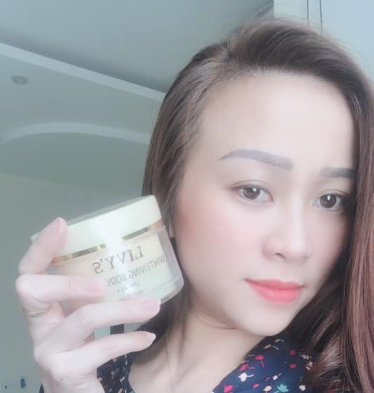 Trước đó, vụ cô giáo mầm non mất tích xảy ra vào khoảng 16h ngày 28/9, chị Nguyễn Tú Anh (30 tuổi, giáo viên trường mầm non ở xã Tiến Thủy, huyện Quỳnh Lưu) bất ngờ mất tích khỏi nhà.