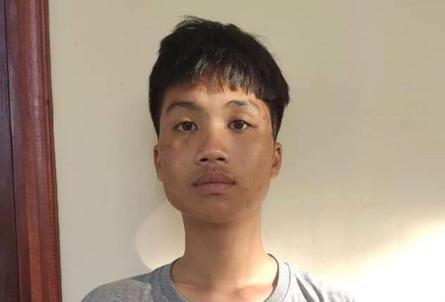 Bat tam giam thanh nien dap pha xe nguoi di duong o Ha Noi