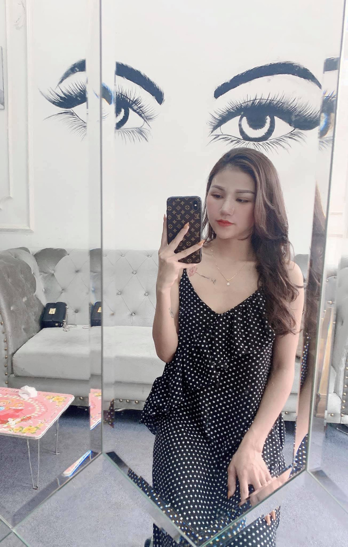 Trong đường dây này do Nguyễn Thị Lan, SN 1998, trú tại thôn Tân Tiến, xã Trung Hòa, huyện Chiêm Hóa, tỉnh Tuyên Quang cầm đầu.