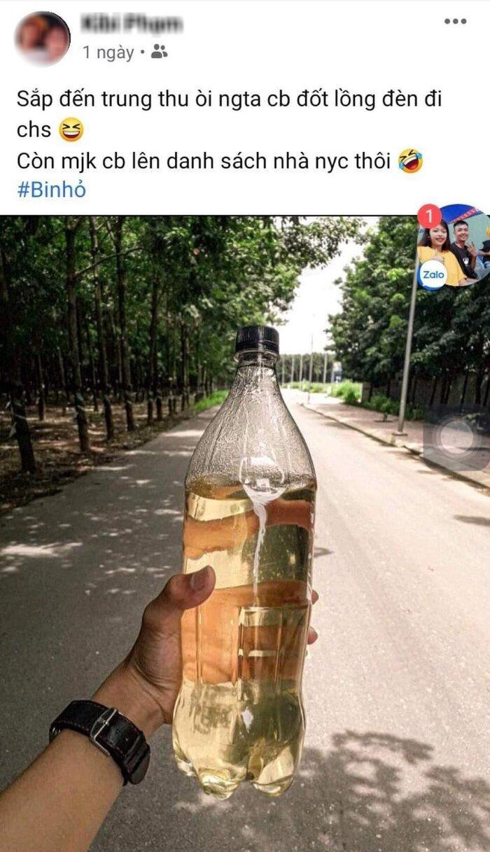 Đ. hẹn T. ra vườn cao su ở Hội Nghĩa (thị xã Tân Uyên) để nói chuyện. Nhân lúc T. không cảnh giác, Đ. mở chai xăng rồi tạt mạnh lên người T., sau đó ném bật lửa về phía T. khiến ngọn lửa bùng lên nhanh chóng. Hiện em T. đang được điều trị tại bệnh viện Chợ Rẫy (TP.HCM) trong tình trạng bị bỏng xăng diện tích 95% cơ thể. Do vết thương quá nặng nạn nhân đã tử vong.