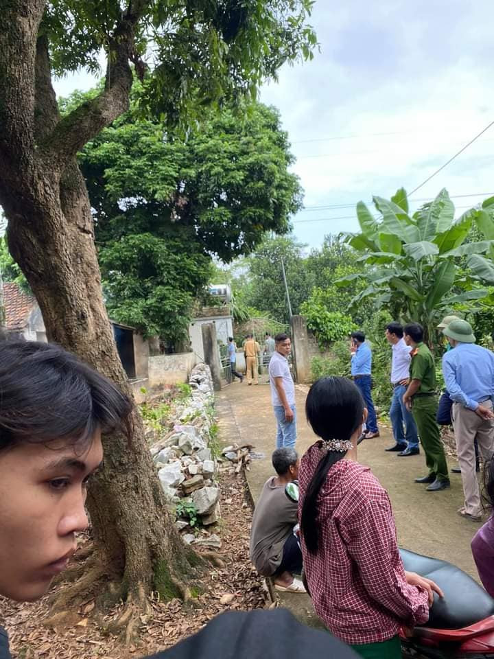 Gia đình ông N. có 6 người con nhưng đi làm ăn xa, chỉ còn 2 vợ chồng ông N. ở nhà với nhau.