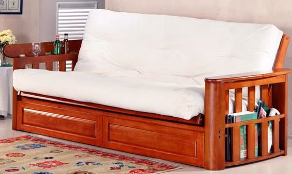 Với không gian nhà nhỏ hẹp, bạn có thể chọn chiếc giường ngủ có thể gập thành ghế sofa.