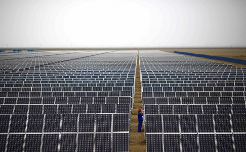 Ngoài trụ sở chính tại Bắc Kinh, tập đoàn Hanergy còn có chi nhánh tại các tỉnh trên toàn Trung Quốc cũng như ở châu Mỹ, châu Âu, Trung Đông, châu Á-Thái Bình Dương, châu Phi và các khu vực khác trên thế giới.