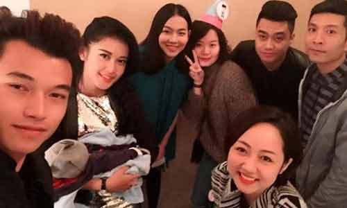 A hau Huyen My giai bay ve viec yeu thieu gia