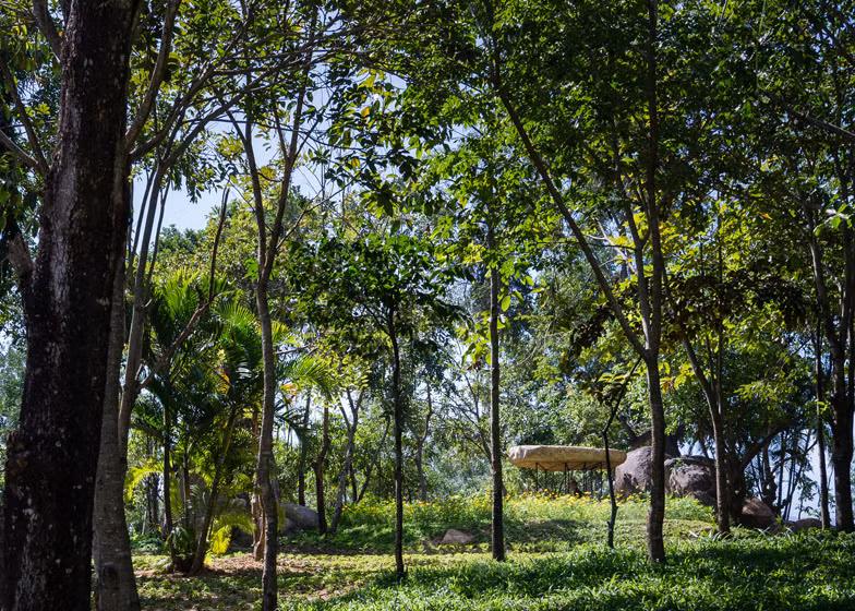 Công ty kiến trúc a21studio có trụ sở tại TP HCM từng đoạt giải thưởng cao nhất tại Liên hoan Kiến trúc Thế giới trong năm 2014 với công trình Nhà nguyện (The Chapel).