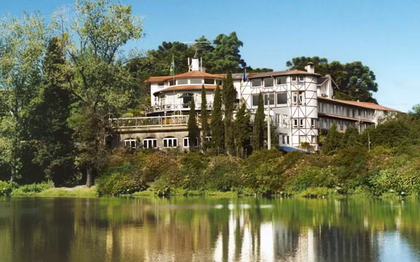 Khách sạn Estalagem St Hubertus, Brazil. Nằm giữa một khung cảnh thiên nhiên hùng vĩ, Estalagem St Hubertus được xem là một khu du lịch sinh thái lý tưởng.