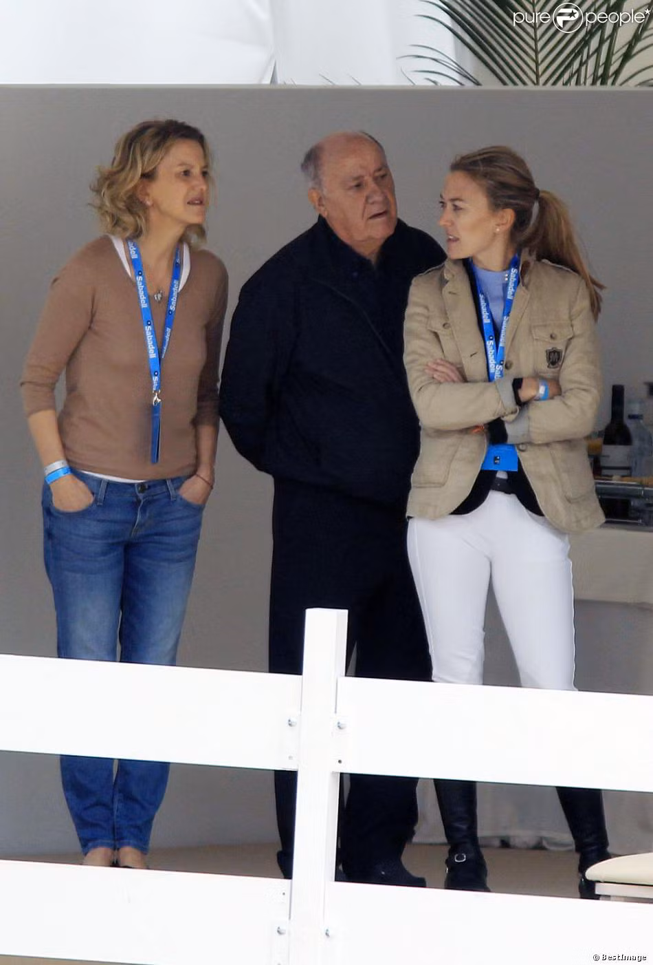 Cặp đôi này đã có với nhau một cô con gái lớn tên Marta Ortega Perez.